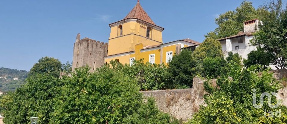 Bâtiment à Sé e São Lourenço de 423 m²