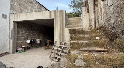 House T3 in Vila Marim of 176 m²