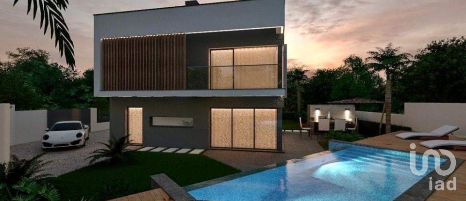 Terrain à bâtir à Pechão de 474 m²