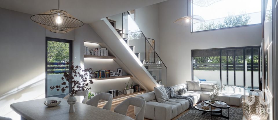 Moradia T3 em Fernão Ferro de 204 m²