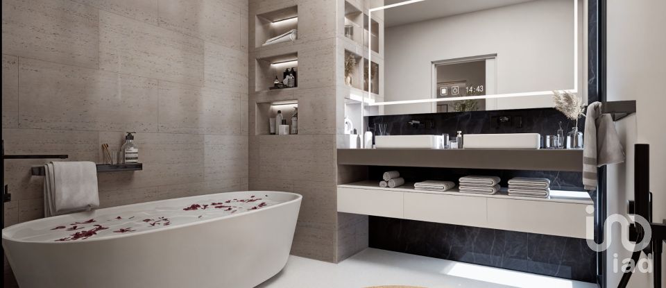 Moradia T3 em Fernão Ferro de 204 m²