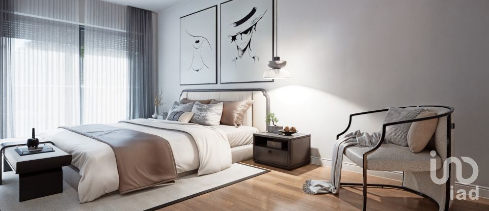 Moradia T3 em Fernão Ferro de 204 m²