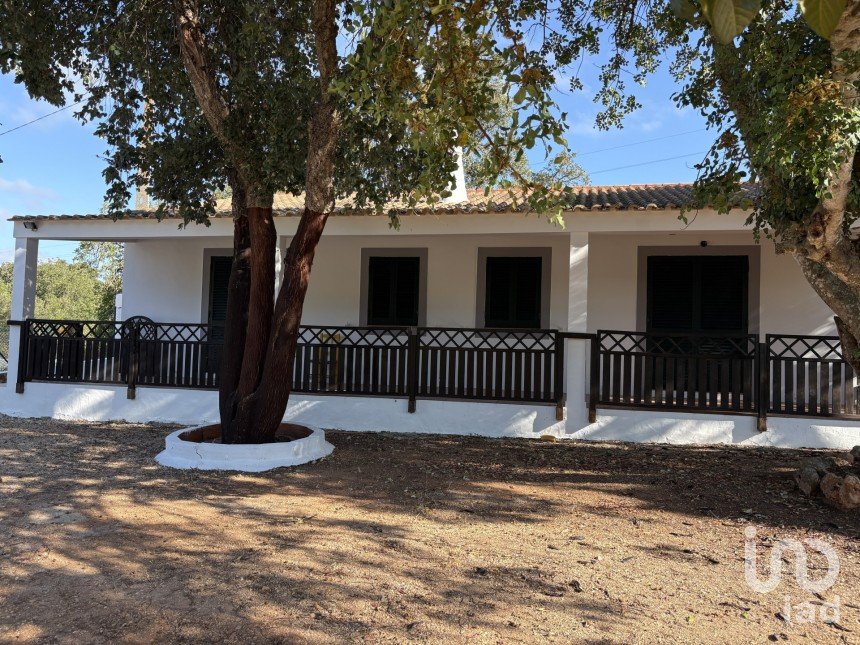 Moradia T2 em Alte de 78 m²