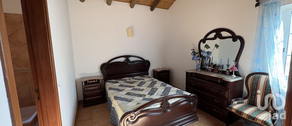 Moradia T2 em Alte de 78 m²