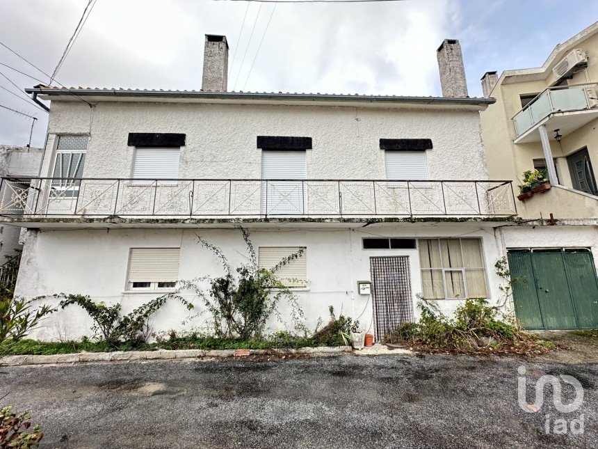 Moradia T3 em Gouveia de 92 m²