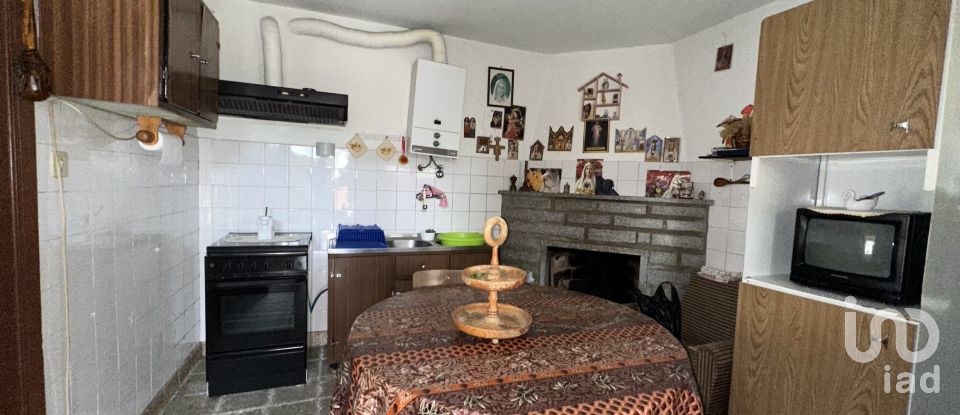 Moradia T3 em Gouveia de 92 m²