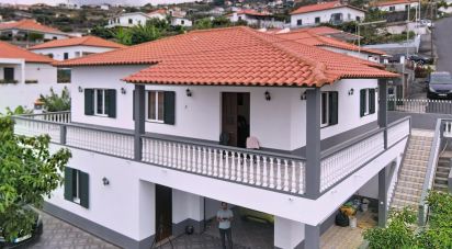 House T2 in Santa Cruz of 172 m²