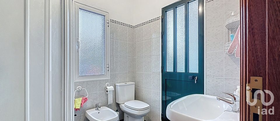 Moradia T2 em Santa Cruz de 172 m²