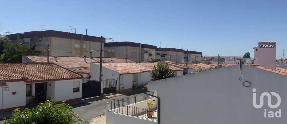 Apartamento T3 em Golegã de 83 m²