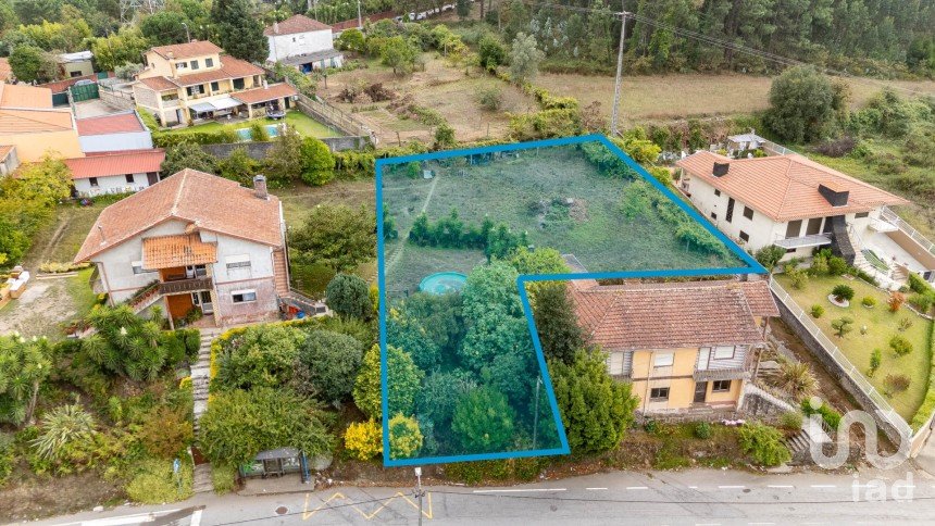 Terreno em Foz do Sousa e Covelo de 1 225 m²