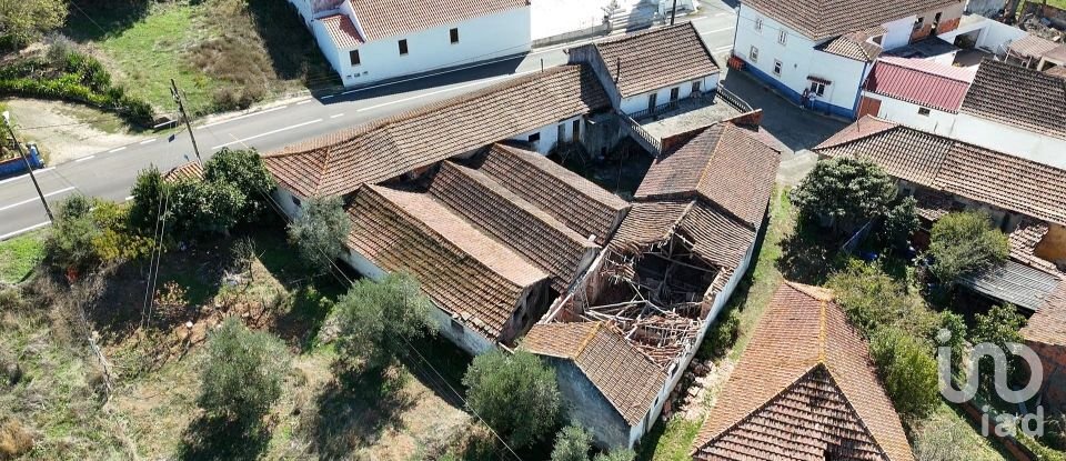 Moradia T3 em Alcobertas de 553 m²