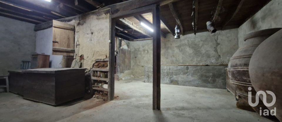 Moradia T3 em Alcobertas de 553 m²