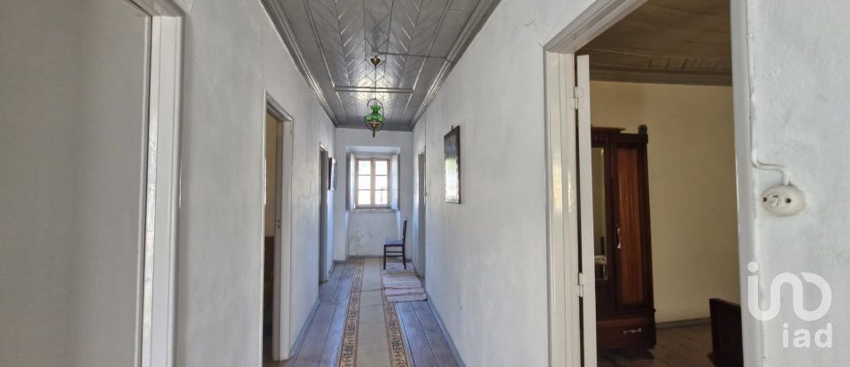 Moradia T3 em Alcobertas de 553 m²