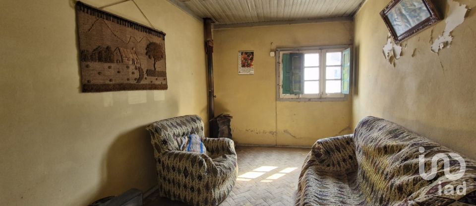 Moradia T3 em Alcobertas de 553 m²