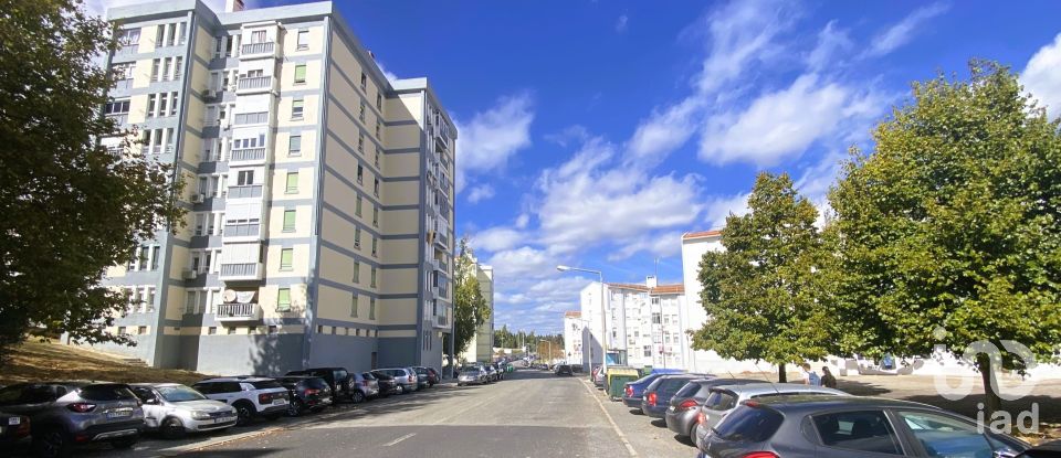 Apartamento T3 em Olivais de 54 m²