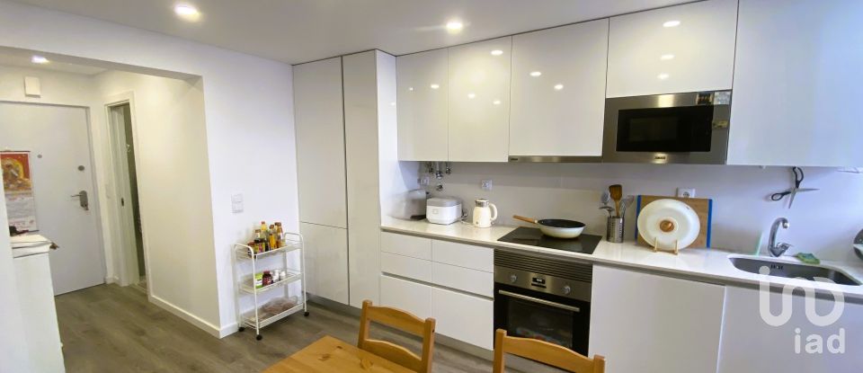 Apartamento T3 em Olivais de 54 m²