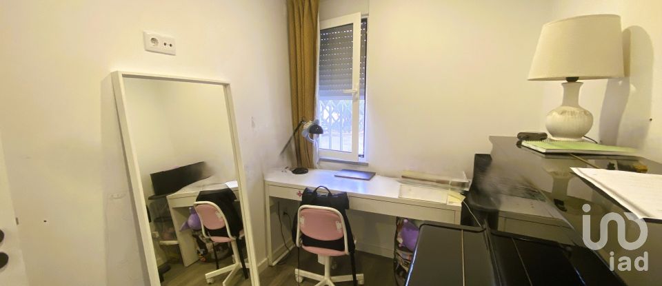 Apartamento T3 em Olivais de 54 m²