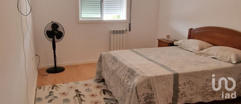 Habitação T3 em Santo isidoro e livração de 122 m²