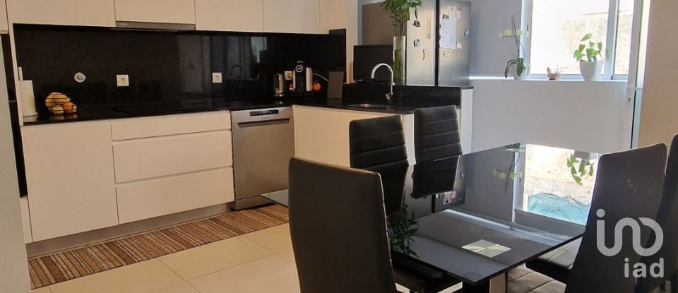 Habitação T3 em Santo isidoro e livração de 122 m²