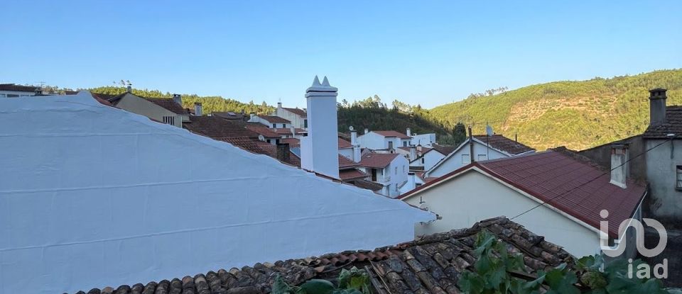 Moradia T1 em Sobreira Formosa e Alvito da Beira de 36 m²