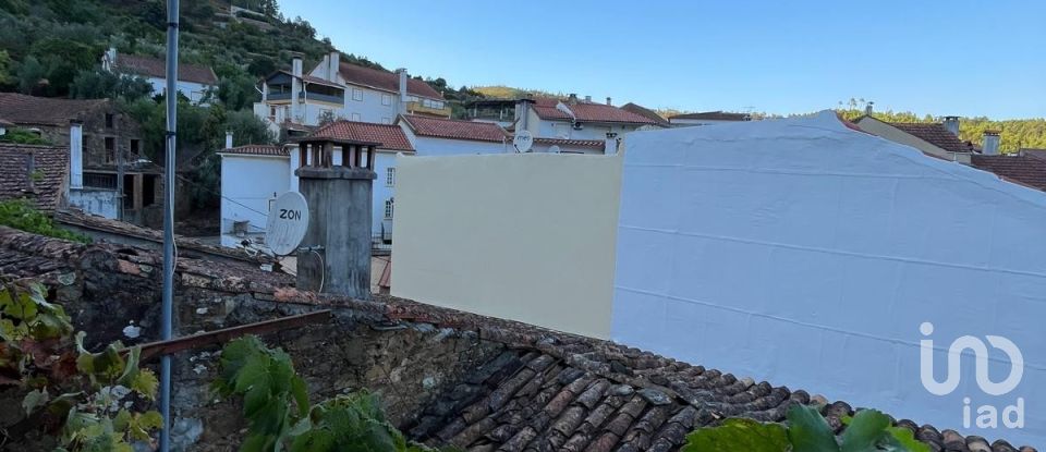 Moradia T1 em Sobreira Formosa e Alvito da Beira de 36 m²