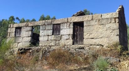 Ferme T0 à Vila Boa de Quires e Maureles de 98 m²