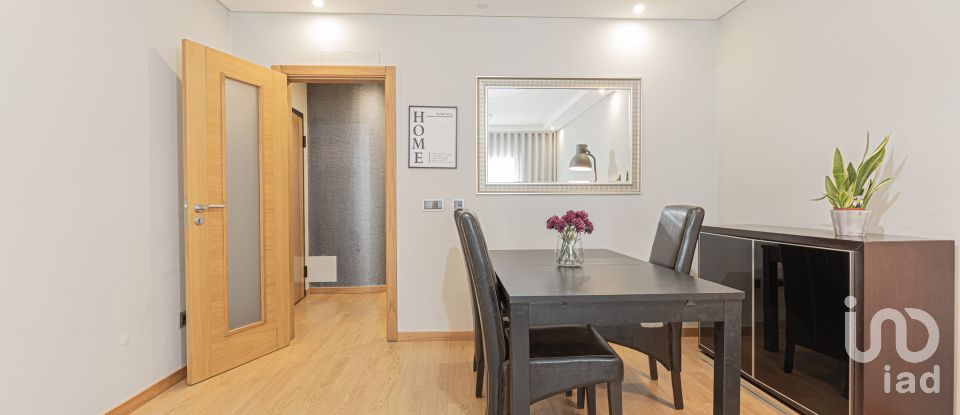 Apartamento T3 em São Pedro da Cadeira de 120 m²