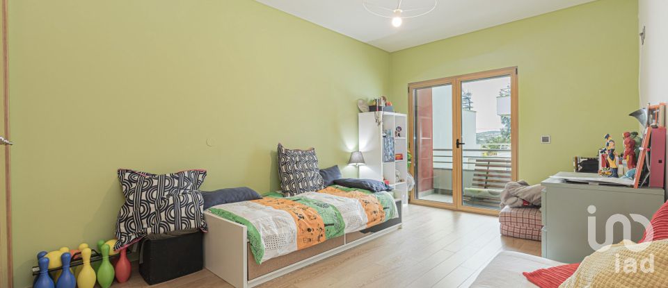 Apartamento T3 em São Pedro da Cadeira de 120 m²