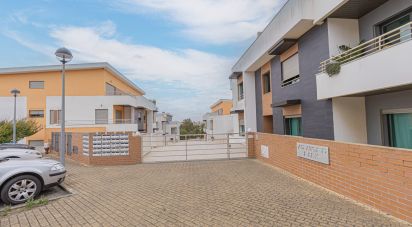 Appartement T3 à São Pedro da Cadeira de 120 m²