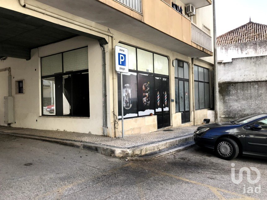 Shop / premises commercial in Nossa Senhora da Piedade of 25 m²