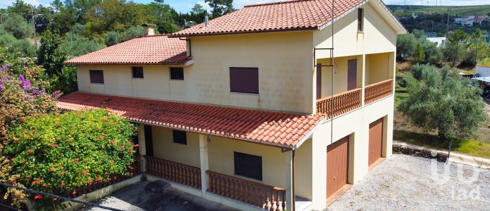 Moradia T4 em Pombal de 344 m²