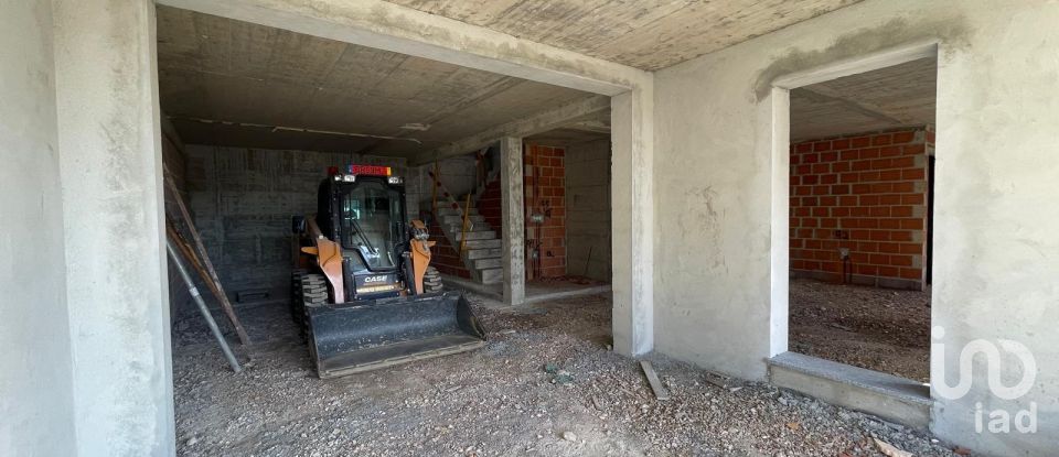 Casa T3 em Silveira de 289 m²