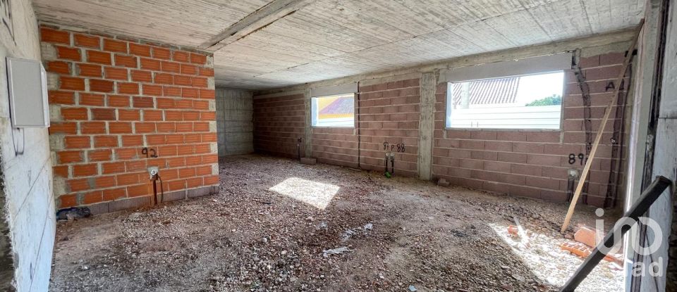 Casa T3 em Silveira de 289 m²