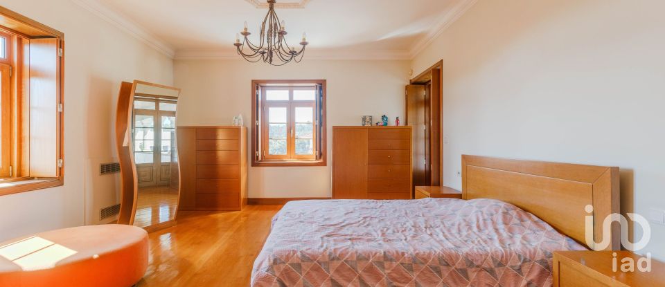 Maison T5 à Lijó de 402 m²