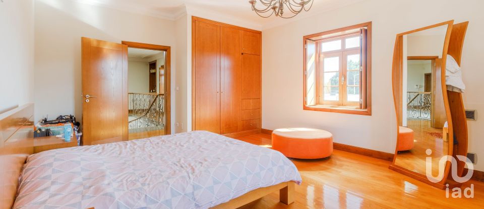 Maison T5 à Lijó de 402 m²