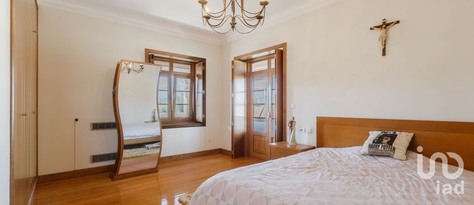 Maison T5 à Lijó de 402 m²