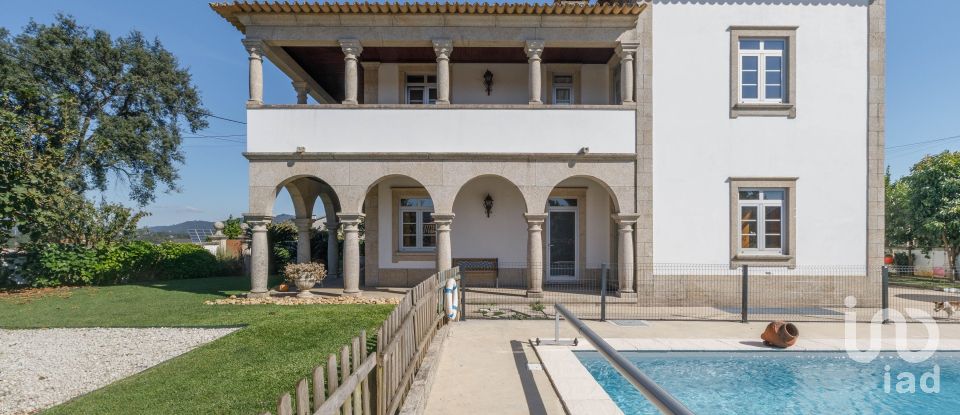 Maison T5 à Lijó de 402 m²