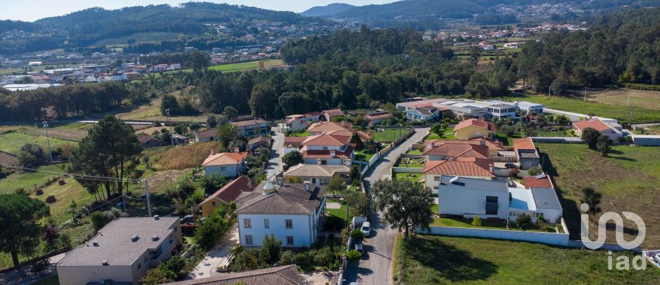 Maison T5 à Lijó de 402 m²