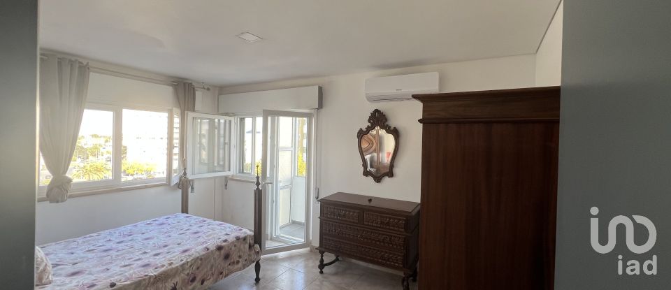 Apartamento T2 em Setúbal (São Sebastião) de 80 m²