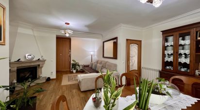 Maison T3 à Nogueira e silva escura de 193 m²