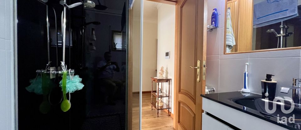 Moradia T3 em Nogueira e silva escura de 193 m²