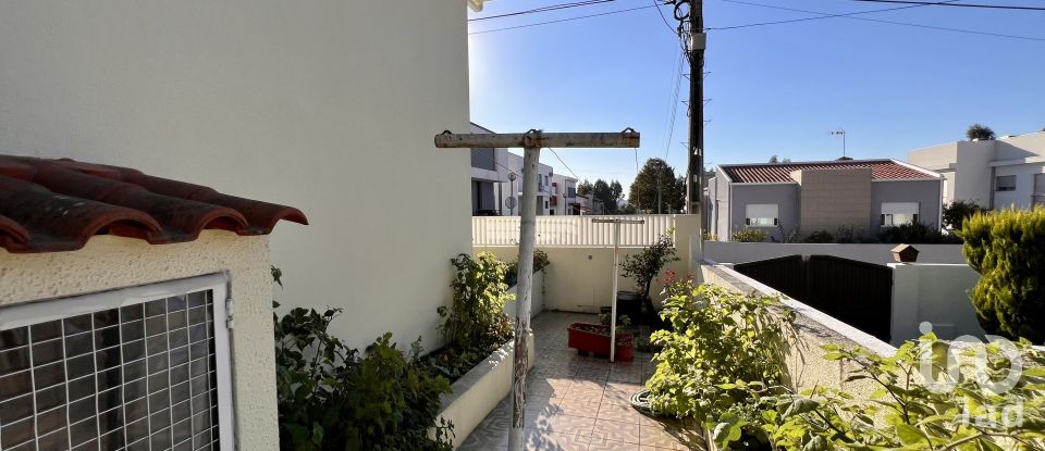 Moradia T3 em Nogueira e silva escura de 193 m²