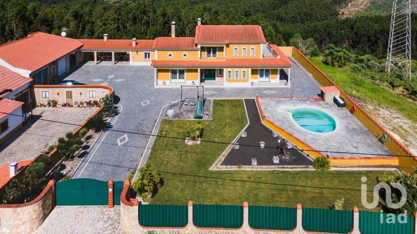 Herdade T5 em Lamas e Cercal de 372 m²