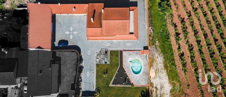 Herdade T5 em Lamas e Cercal de 372 m²