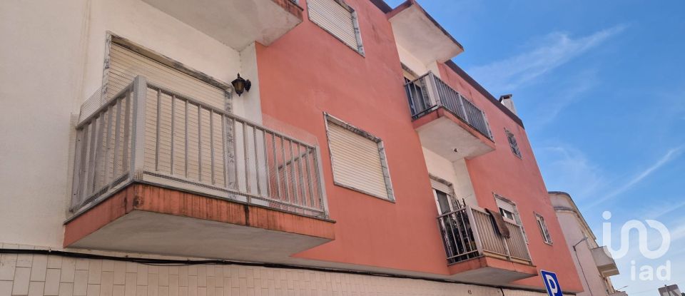 Apartamento T1 em Caldas da Rainha - Santo Onofre e Serra do Bouro de 62 m²