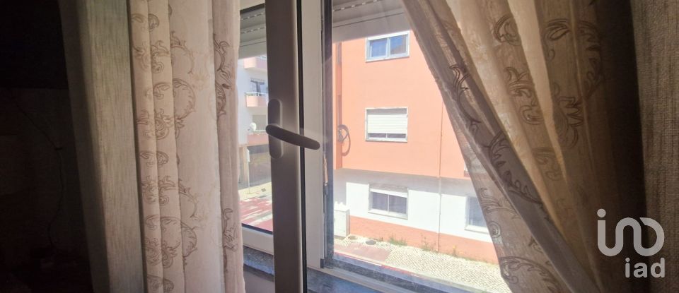 Apartamento T1 em Caldas da Rainha - Santo Onofre e Serra do Bouro de 62 m²