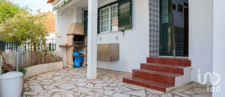 Moradia T3 em Tó de 83 m²