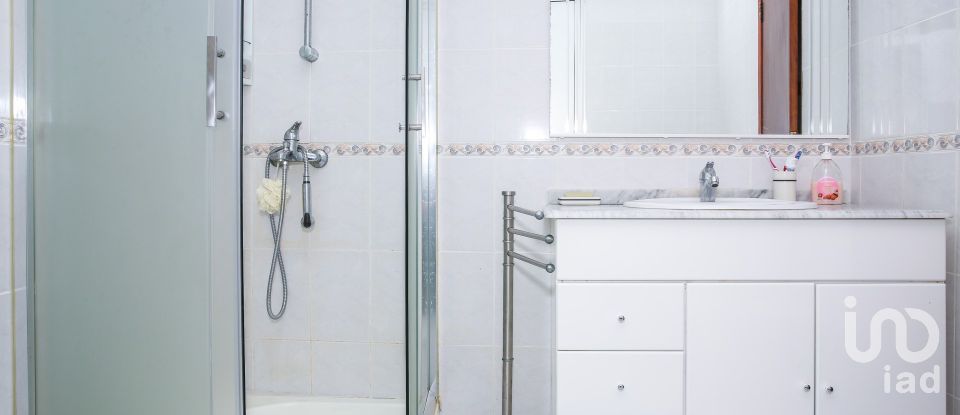 Moradia T3 em Tó de 83 m²