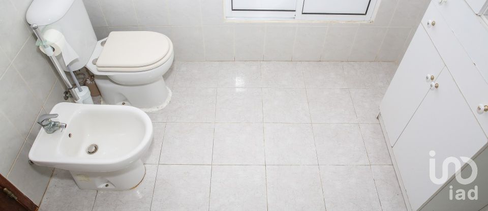 Moradia T3 em Tó de 83 m²