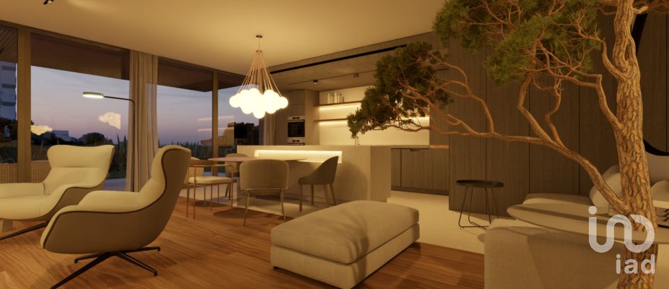 Apartamento T2 em São Martinho de 128 m²